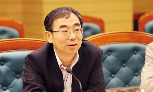 中国医药业的十大富豪排行2022最新排名前十名对比